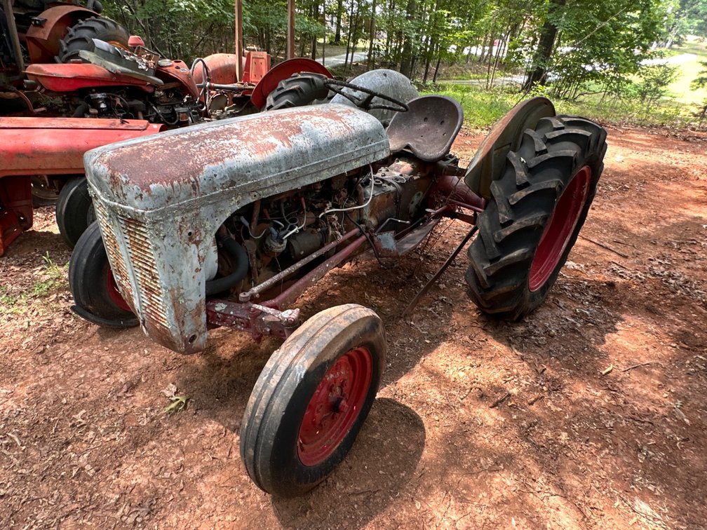 Massey Ferguson Tractor Unknown Running Condition 