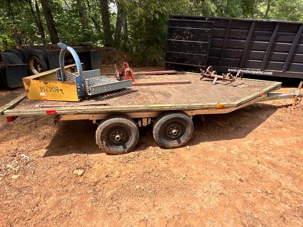 Dual Axle Equipment Trailer (Trailer Only, Contents of Trailer do Not Convey)