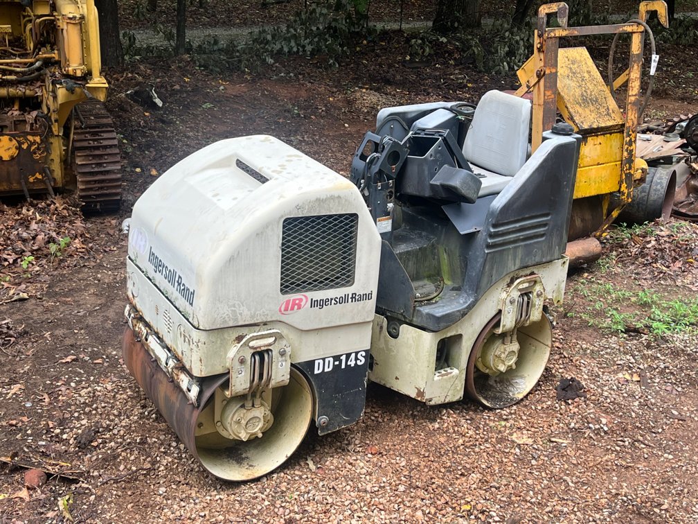 Ingersoll-Rand DD14S Roller - NOT RUNNING