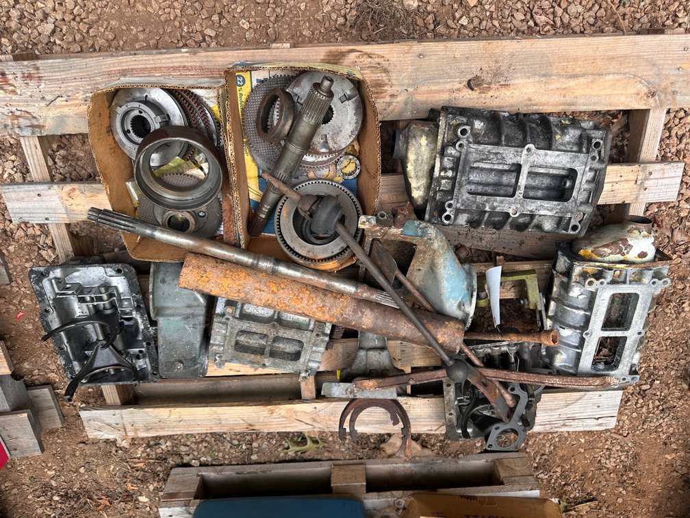 Pallet Misc Engine Parts, & More 
