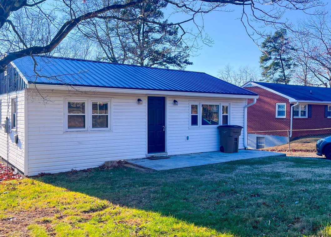 Image for 1606 School St, Altavista, VA 24517