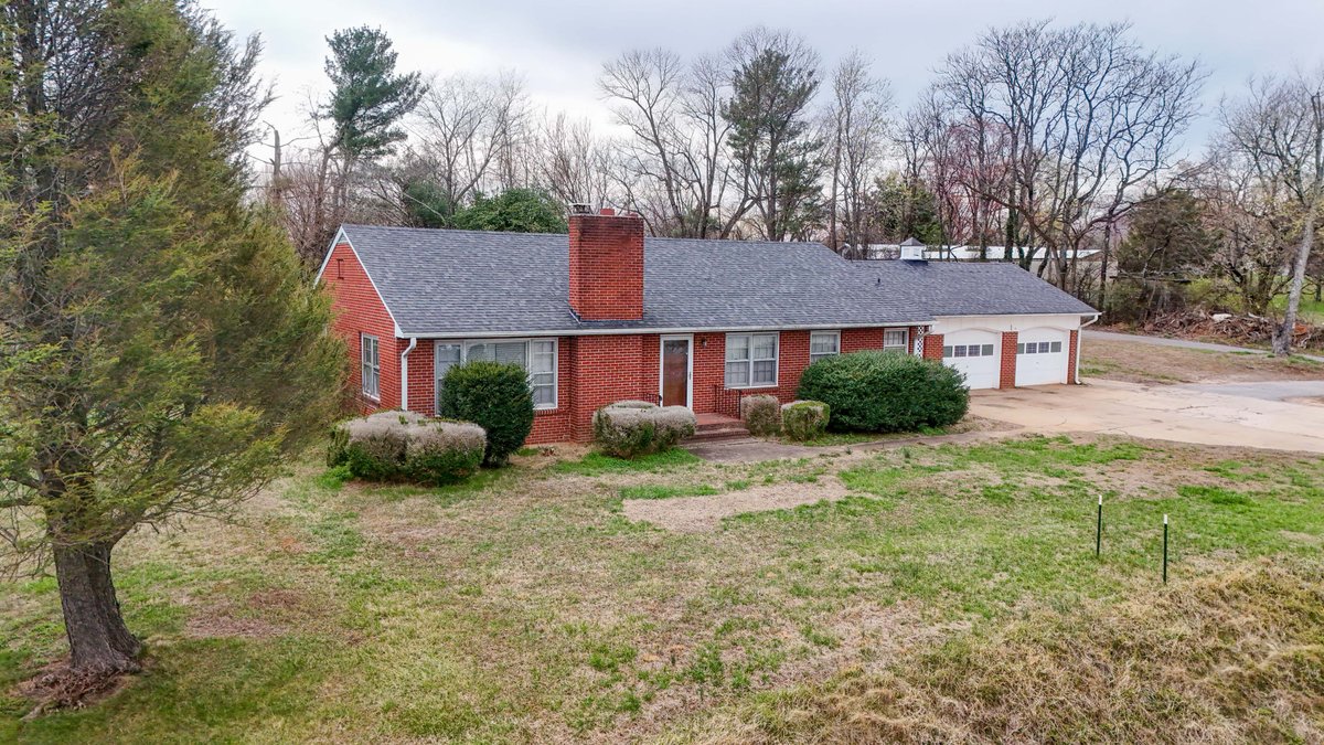 Image for 1001 E Lynchburg Salem Tpke, Bedford, VA 24523
