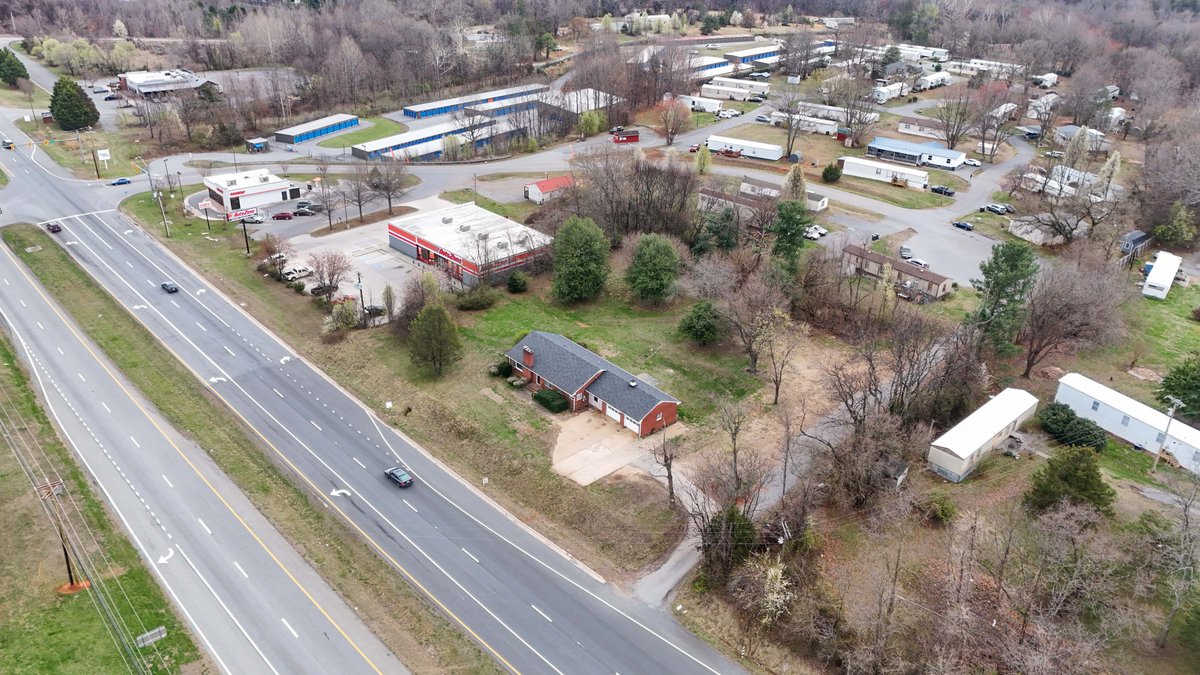 Image for 1001 E Lynchburg Salem Tpke, Bedford, VA 24523