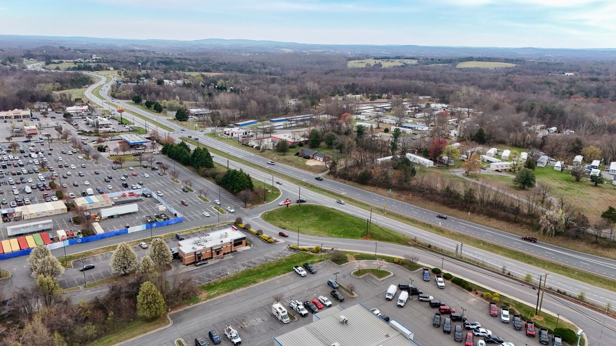 Image for 1001 E Lynchburg Salem Tpke, Bedford, VA 24523