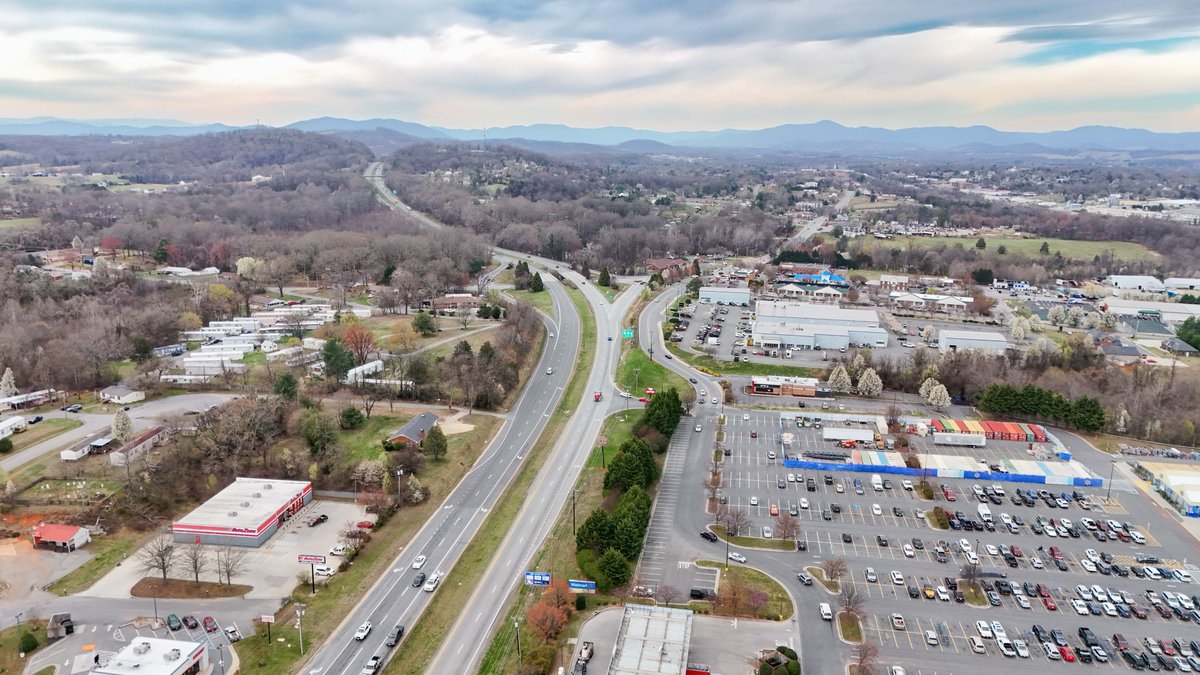 Image for 1001 E Lynchburg Salem Tpke, Bedford, VA 24523