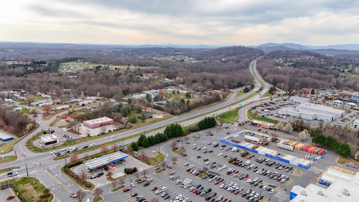 Image for 1001 E Lynchburg Salem Tpke, Bedford, VA 24523