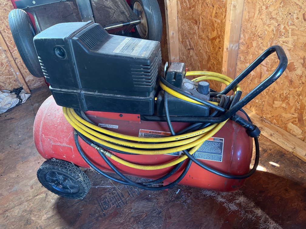 Sears Craftsman 4HP 25 gallon air compressor