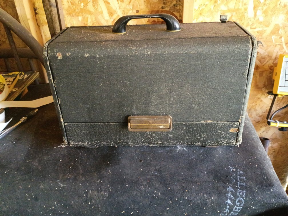 Zenith Trans-oceanic radio