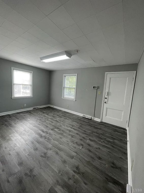Image for 211 College Dr, Lynchburg, VA 24501