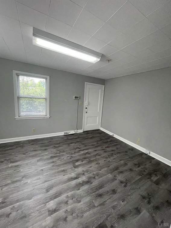 Image for 211 College Dr, Lynchburg, VA 24501