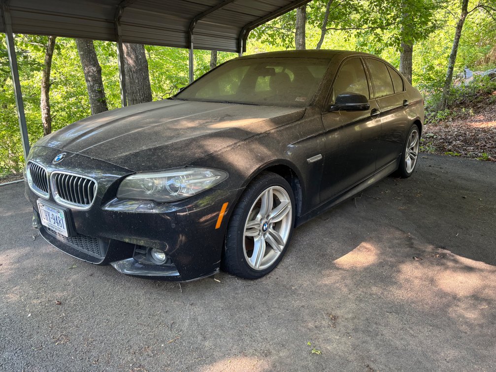 2014 BMW 5 series Passenger Car *PLEASE READ Features & Comments  BELOW In Listing*