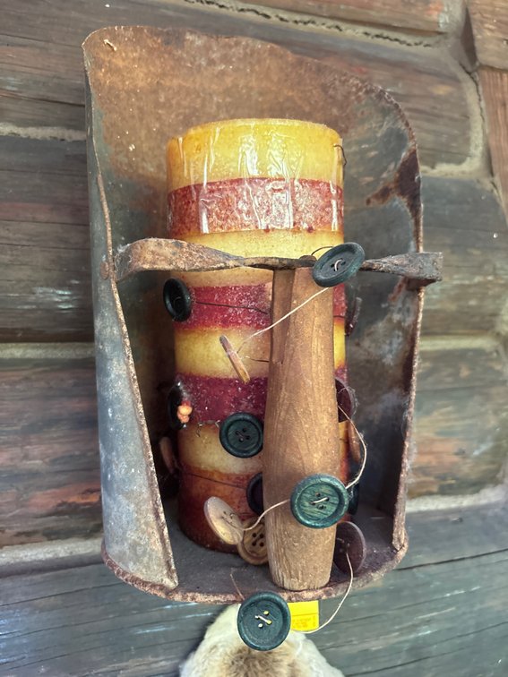 Vintage metal scoop
