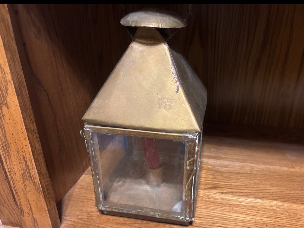 Vintage tin candle/lamp