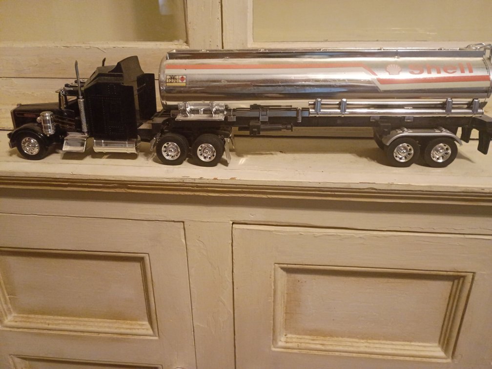 Kenworth/Shell Tanker Rig