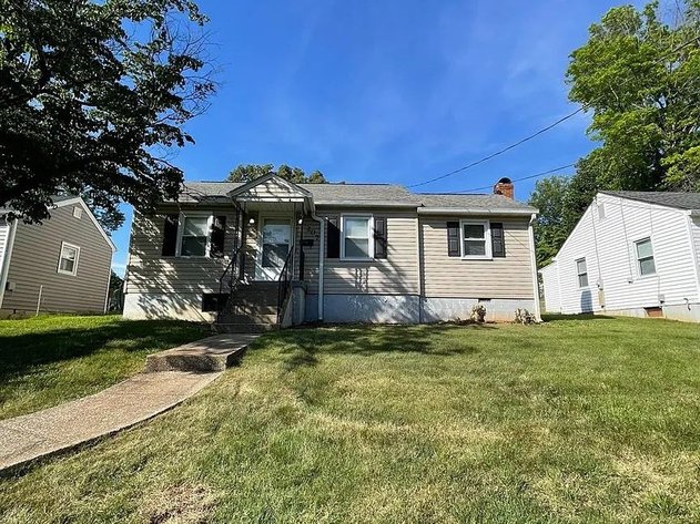 Image for 207 College Dr, Lynchburg, VA 24501