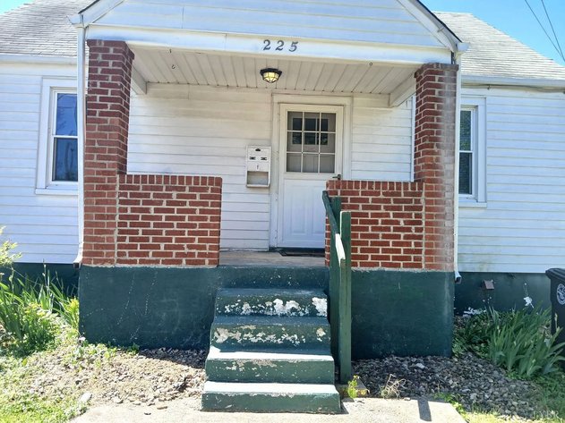 Image for 225 Bell St, Lynchburg, VA 24501