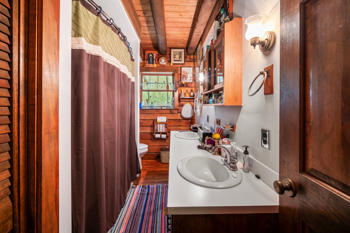 Image for Beautiful Log Home on 14.5 Acres-Bear Creek Rd Rustburg
