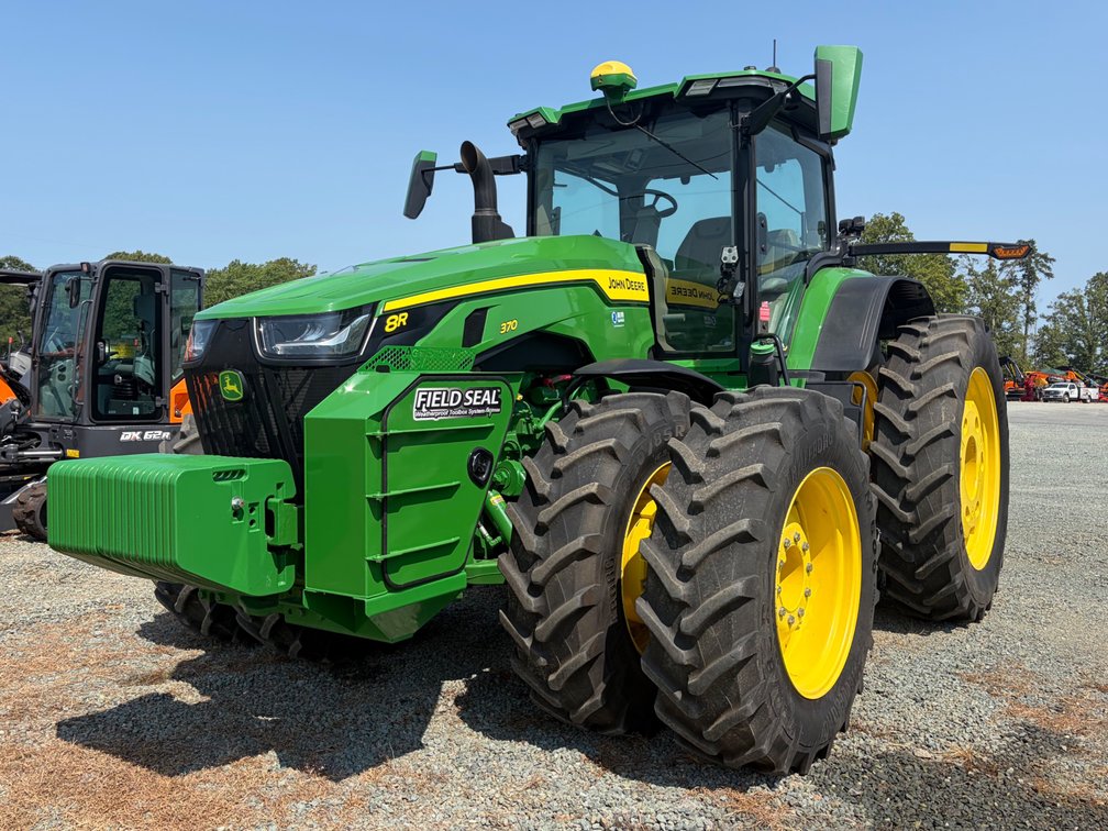 John Deere 8R 370 Signature Edition Cab Tractor ~ Warranty Remaining