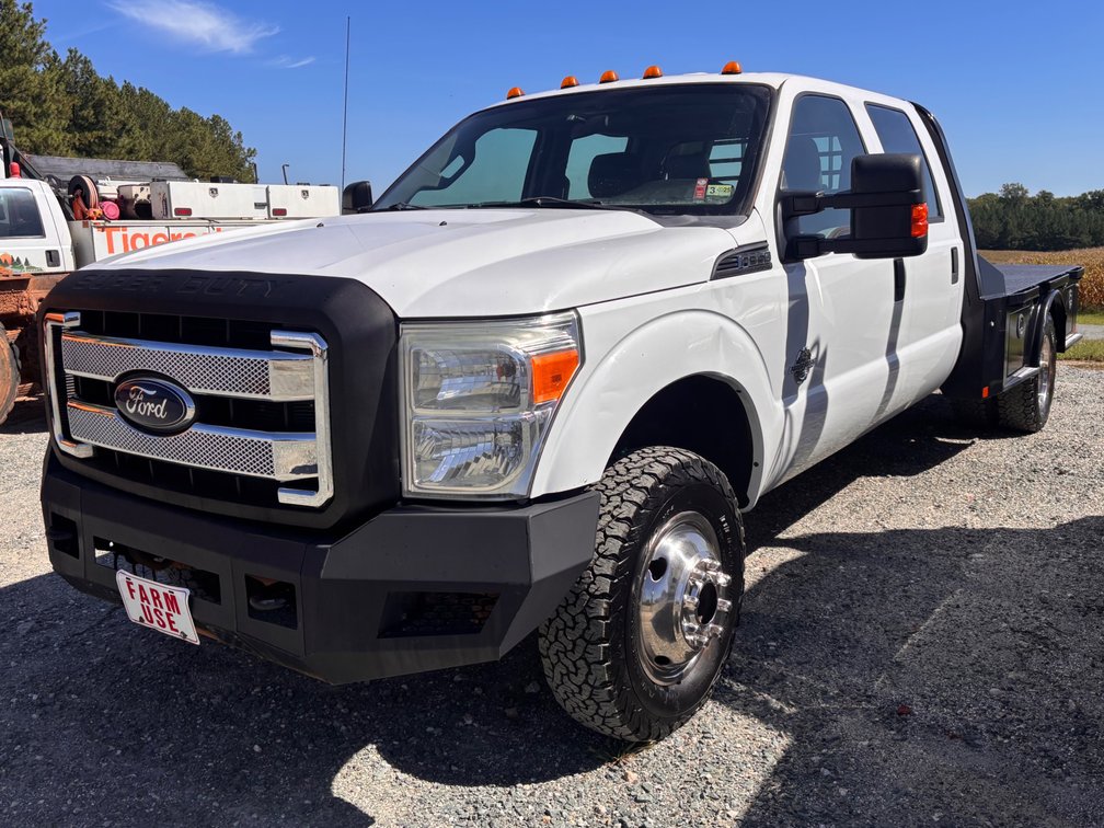 2013 Ford F-350 Pickup Truck with CM Trucks Flatbed