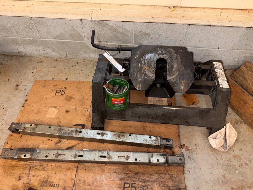 Pull Right Super Fifth Wheel 20,000lbs