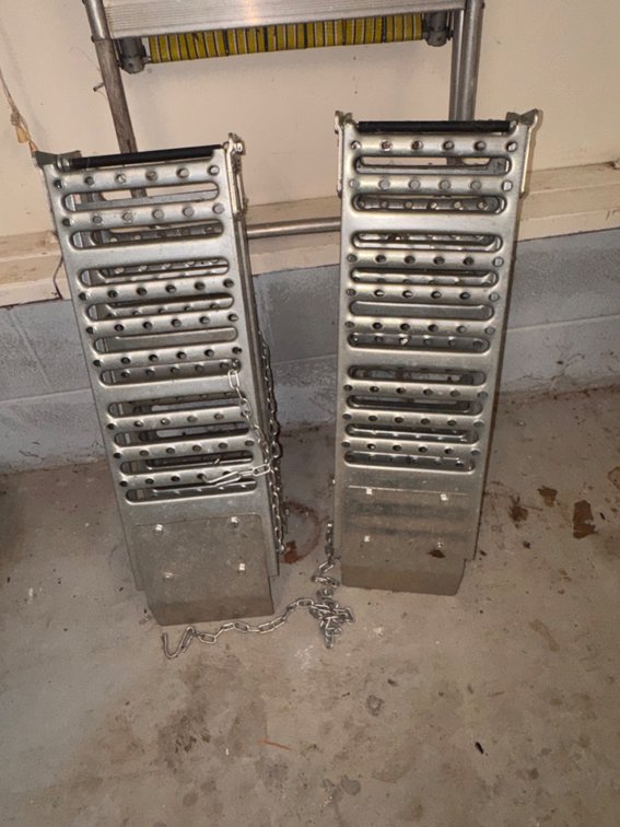 Set of ATV/Lawnmower Truck Bed Ramps