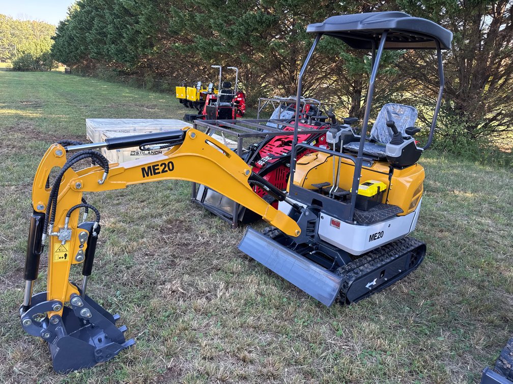 *NEW* ME 20 Mini Excavator With Hydraulic Thumb