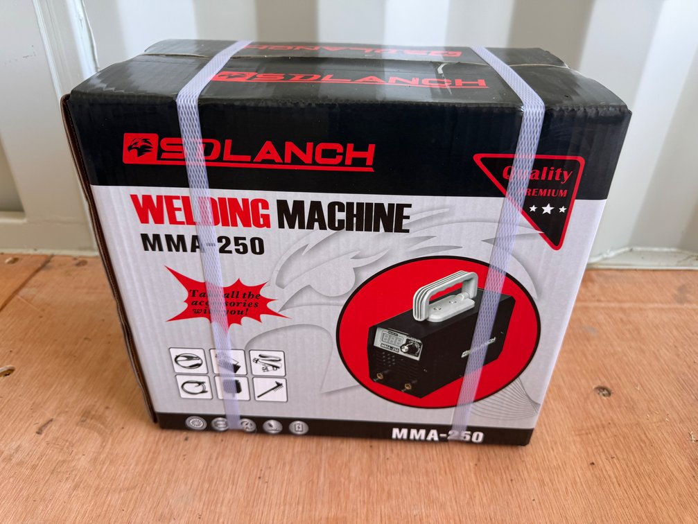 SDLanch MMA-250 Welding Machine-NEW IN BOX