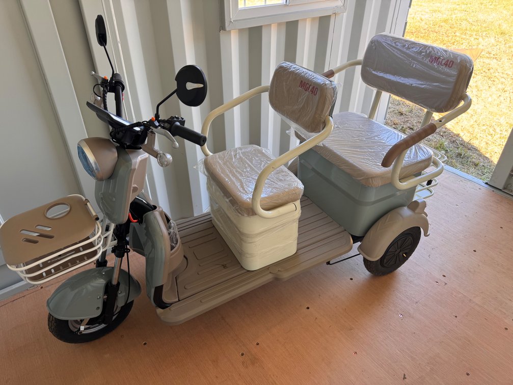 *NEW* IRGC40 3-wheel electric mini golf cart