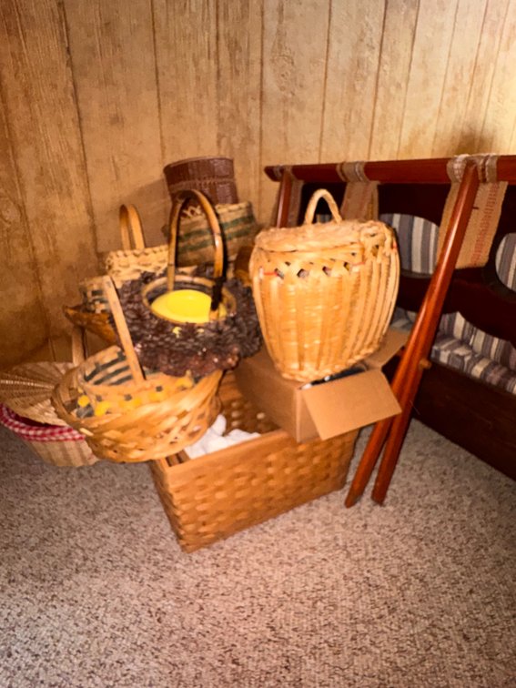 Large lot of Baskets