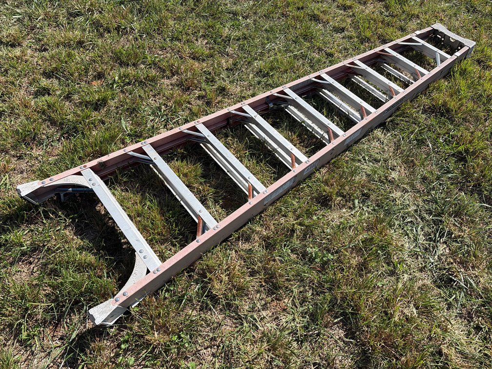 Louisville CrossXstep 10ft Step Ladder