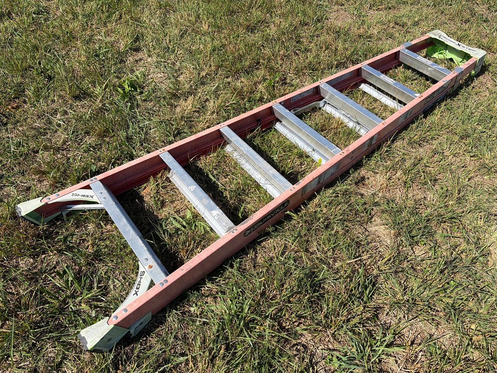 Louisville CrossXstep 8ft Step Ladder