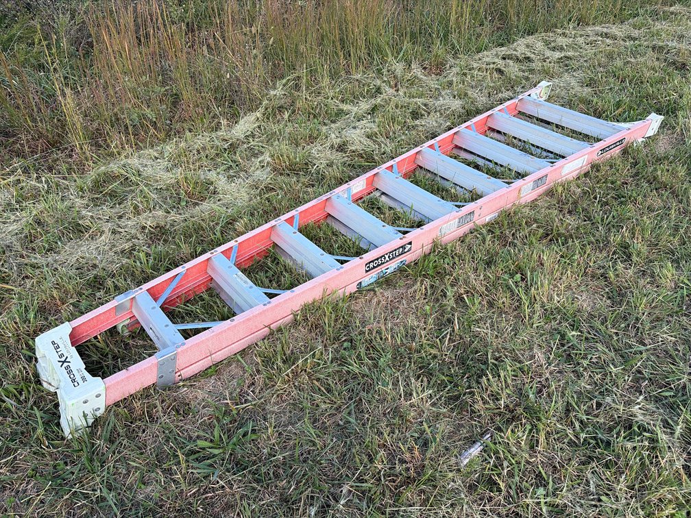 Louisville CrossXstep 10ft Step Ladder
