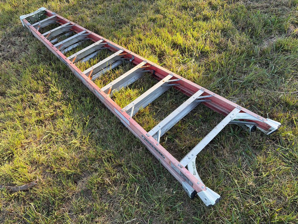 Louisville CrossXstep 10ft Step Ladder