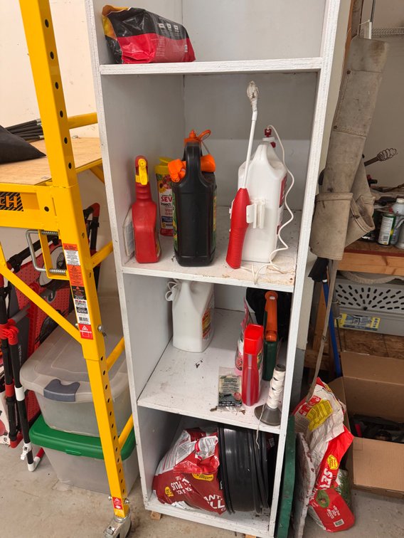 Lot of Misc Yard Items, Pesticides, Bug Killer, Edging & More