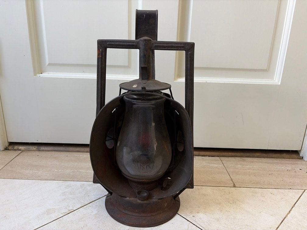 Vintage Dietz Protector Trackwalker Lantern made for the Pennsylvania Railroad (PRR)