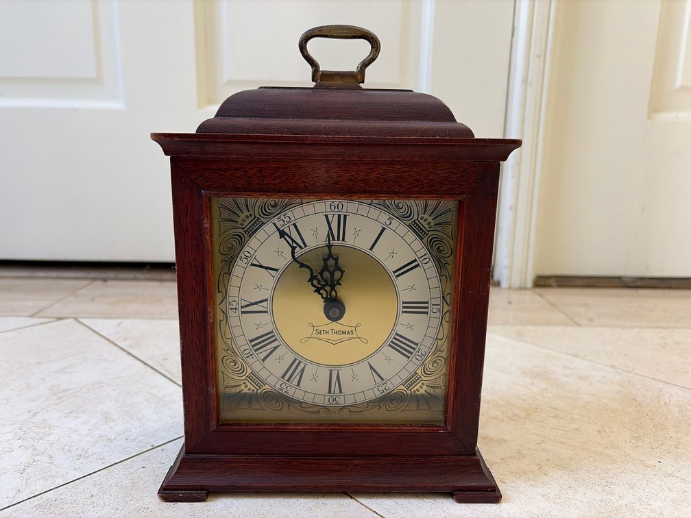 Vintage Seth Thomas Exeter-W Model No. E538-001 Mantel Clock