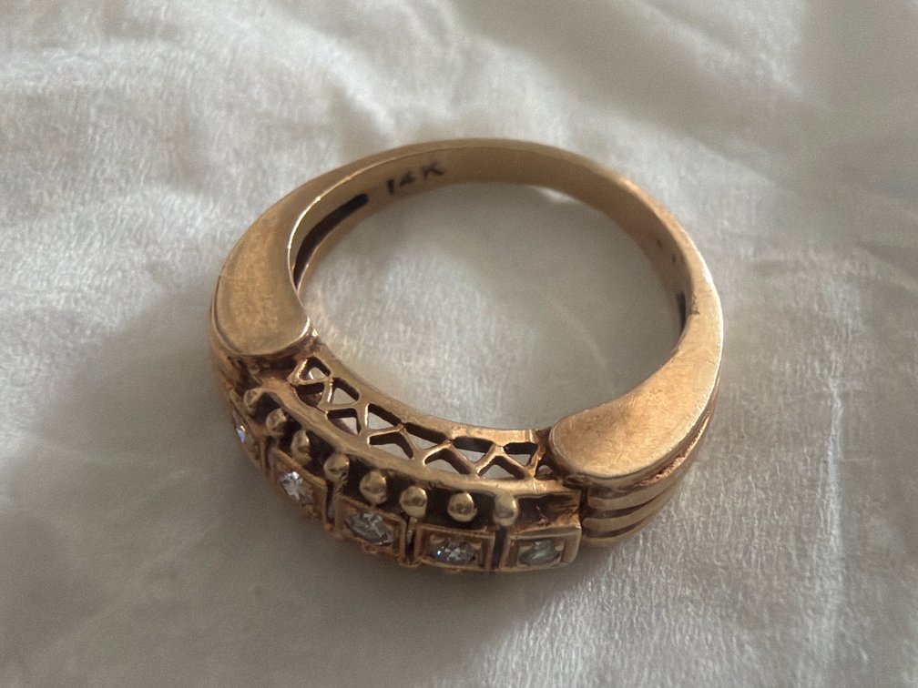 Vintage Gold Ring