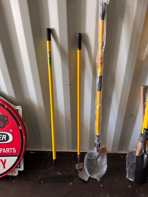 Shovel, Rake , & Hoe Hand Tools