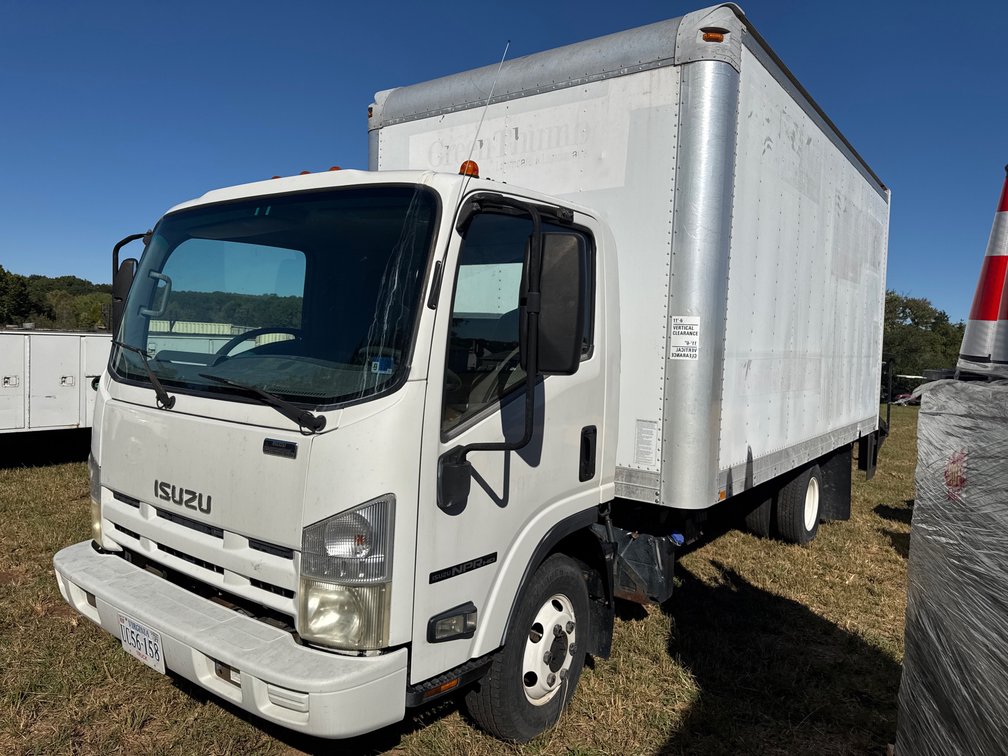 2012 Isuzu NPR-HD Truck