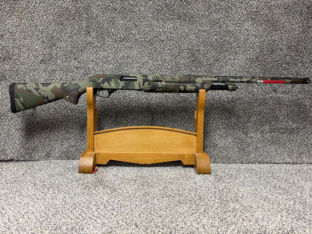 NEW in Box Winchester SXP 20 Gauge Shotgun