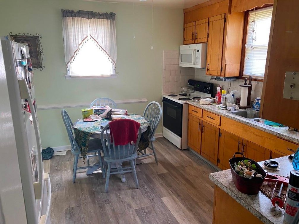 Image for HOME SOLD PRIOR TO AUCTION !!!  SOLD SOLD SOLD ESTATE OF ALBERT M.TYREE -  1 1/2 STORY CAPE COD BRICK HOME