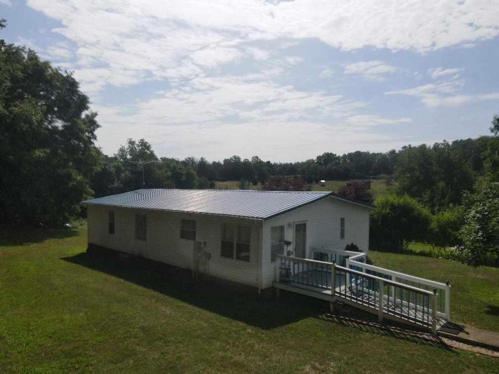 Image for 8.93 Country Acres with 1,372 sqft 3 Bed 2 Bath Home Pittsville Va