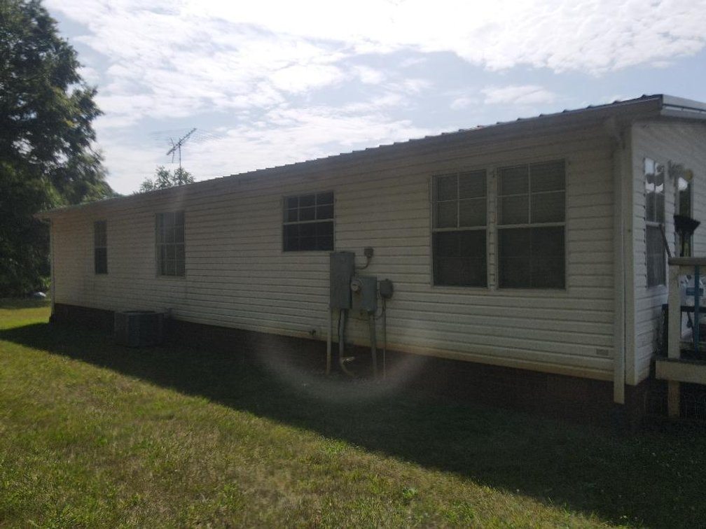 Image for 8.93 Country Acres with 1,372 sqft 3 Bed 2 Bath Home Pittsville Va