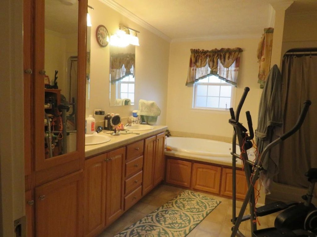 Image for Nathalie Estate Auction - Home on 70.82 Ac in Nathalie, VA