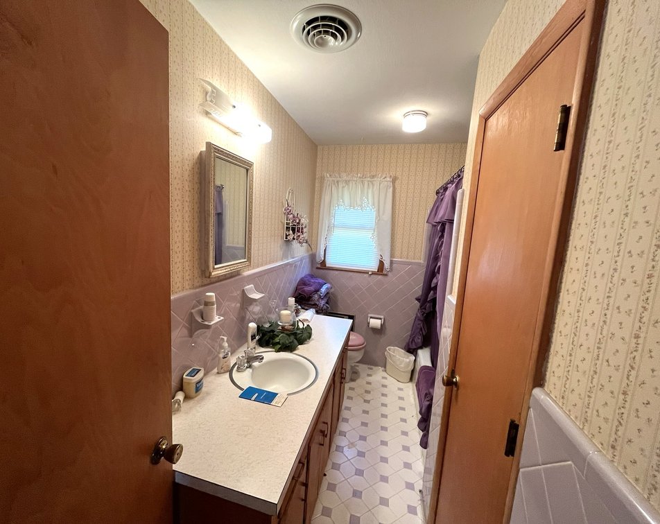 Image for Madison Heights Real Estate Auction