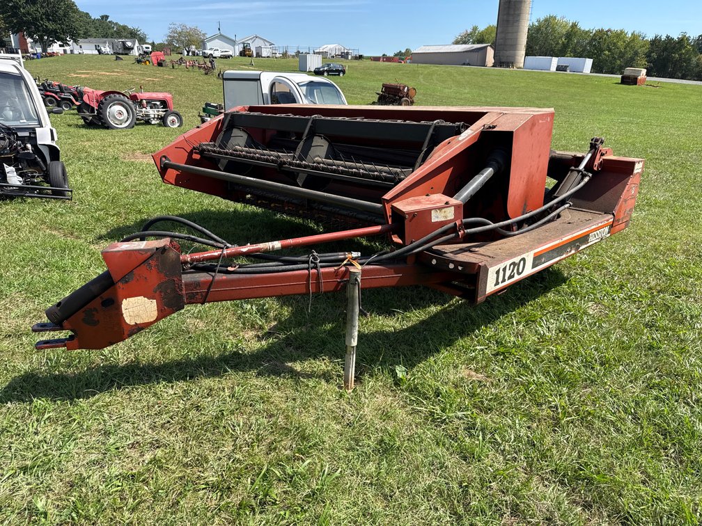 Hesston 1120 Pull-Type Mower Conditioner