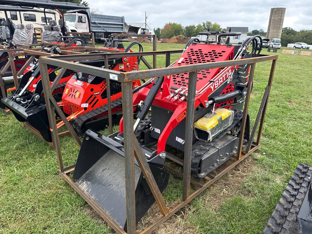 2026 AGT YSRT14 Mini Track Loader
