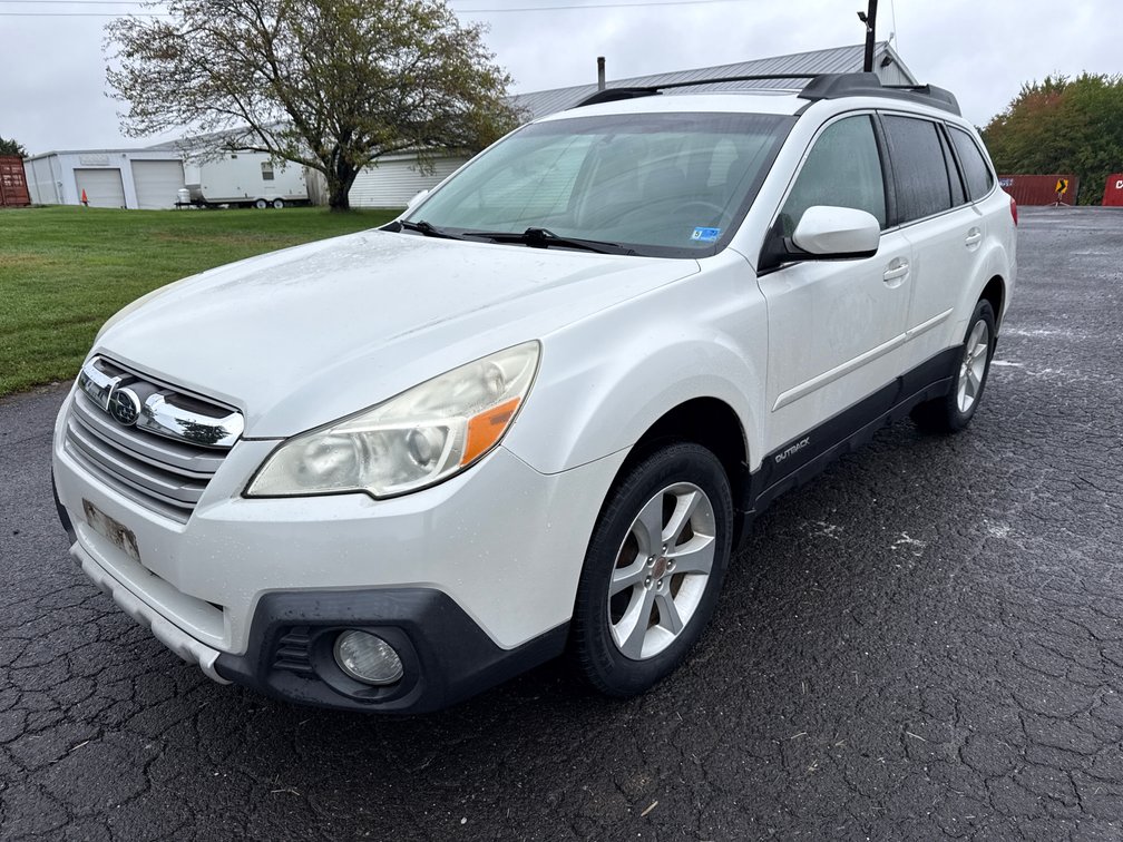 2014 Subaru Outback Multipurpose Vehicle (MPV), Mileage: 174,527