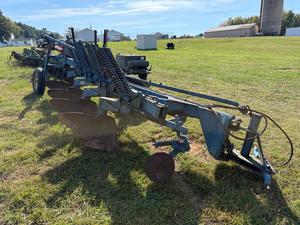 4-Bottom Moldboard Plow