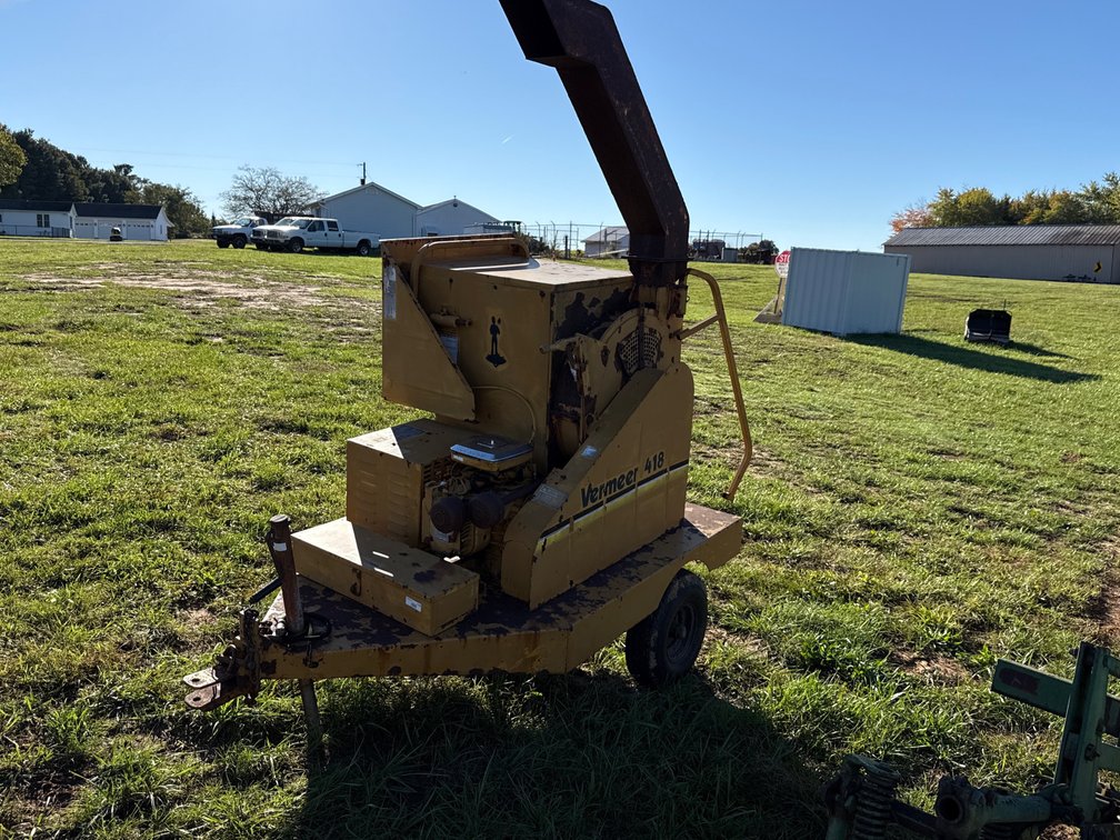 Vermeer 418 Towable Wood Chipper